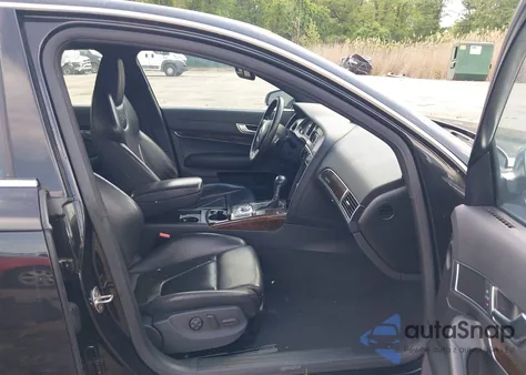 2007 Audi S6 5.2 from USA, damaged, VIN WAUGN74F87N036147